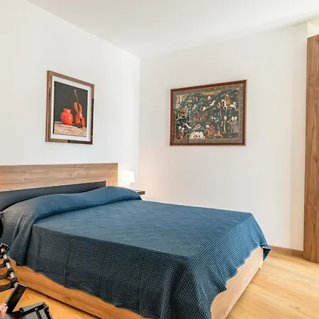 - With Balcony Guest house